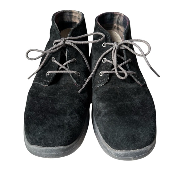 Ugg Kids Canoe Suede Chukka Boots Black Boys Size 4 US Big Kid Shoes Lace Up - Picture 6 of 14